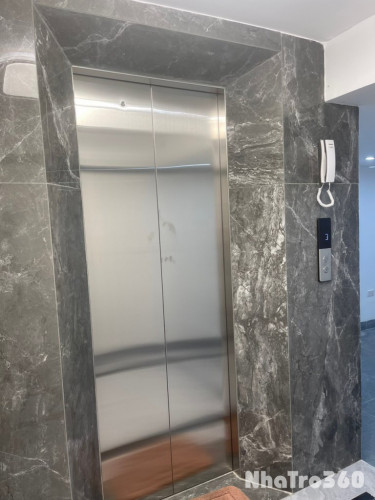 Hot! Mình cho thuê nhà mới, lô góc ,vỉa hè, 98m2- 4T, Chùa Láng_30 Tr