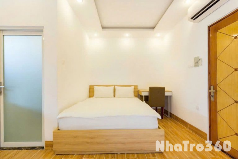 CĂN HỘ STUDIO CÓ CỬ SỔ GẦN CÔNG VIÊN HOÀNG VĂN THỤ