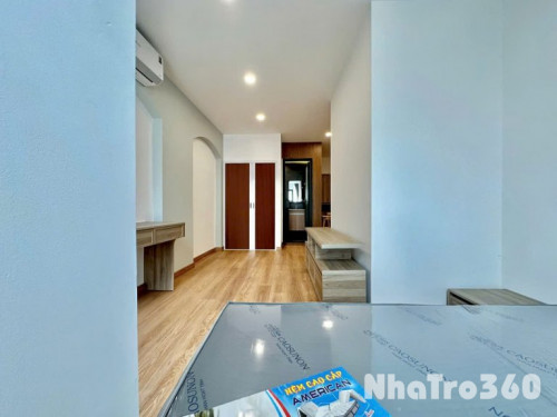 Studio ban công tách bếp, ngay chợ Xóm Chiếu, Đh Luật, Đh Nguyễn Tất Thành, cầu Nguyễn Văn Cừ,...