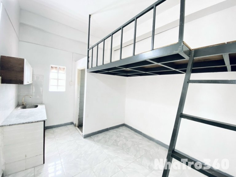 HOT HOT HOT ngay chợ đêm bà hòm kcn tân tạo mới