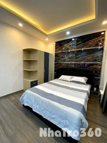 Cho Thuê Căn Hộ Full Nội Thất Ban Công Thang Máy