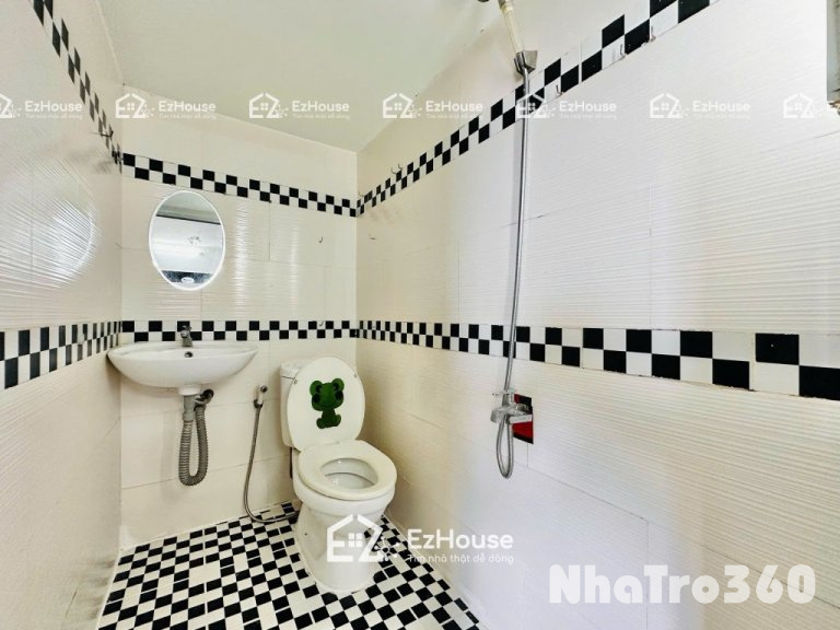 Full nội thất, ban công, cửa sổ, tự do, giá rẻ