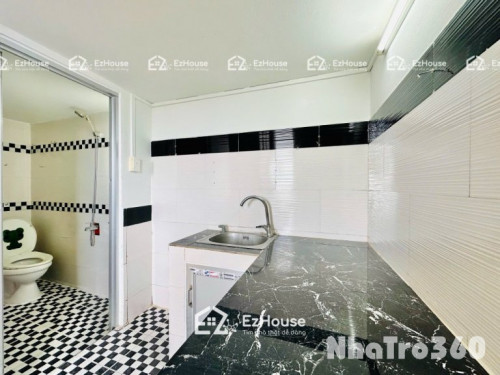 Full nội thất, ban công, cửa sổ, tự do, giá rẻ