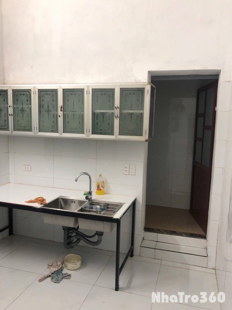 Cho thuê nhà cả 2 tầng để ở hoặc kinh doanh