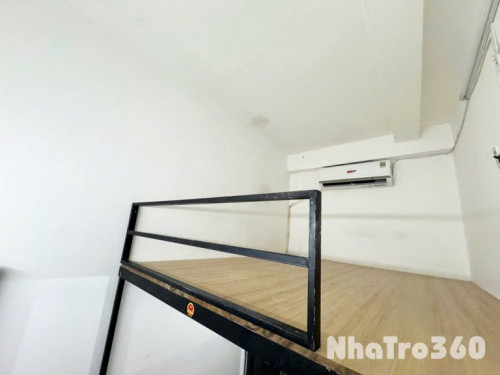 PHÒNG GIÁ RẺ CÓ MÁY LẠNH GÁC CAO