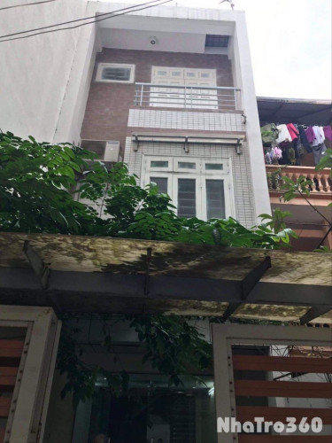 Cho thuê nhà ngõ 146 Vương Thừa Vũ 70m2 x 3 tầng, 17 Triệu