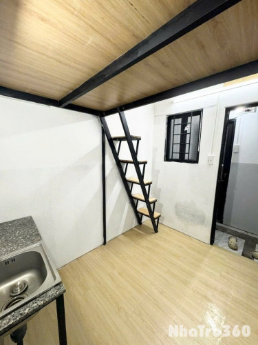 PHÒNG GIÁ RẺ CÓ MÁY LẠNH GÁC CAO