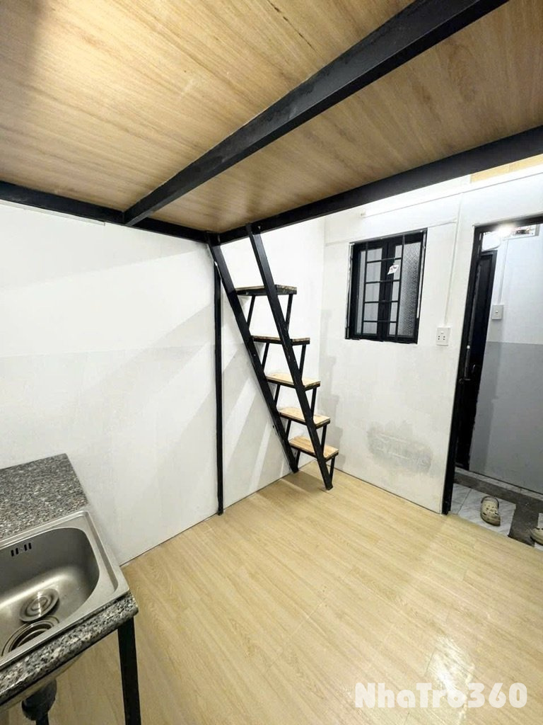 PHÒNG GIÁ RẺ CÓ MÁY LẠNH GÁC CAO