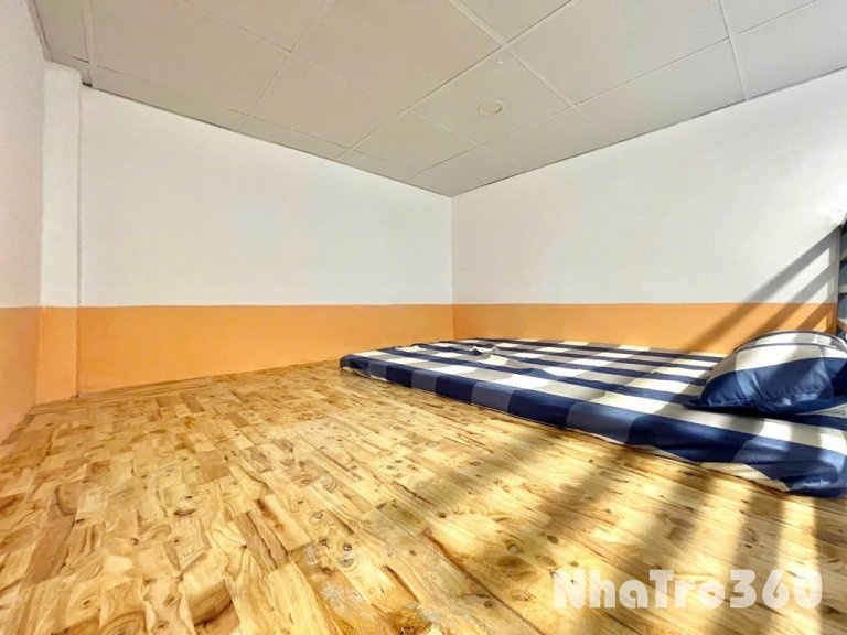 Phòng cho thuê mới xây đầu đường an dương vương q8