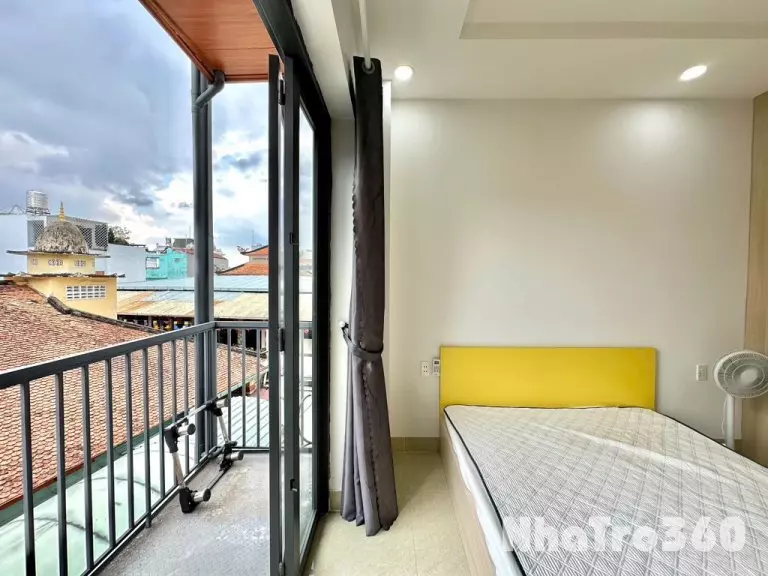 STUDIO BAN CÔNG QUẬN TÂN BÌNH GẦN NHÀ GA T3