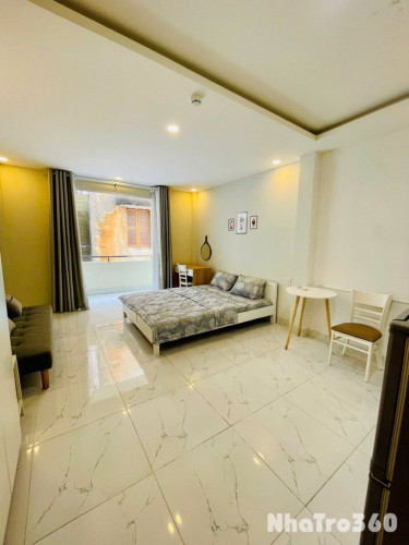 STUDIO BAN CÔNG QUẬN 1, ngay chợ bến thành