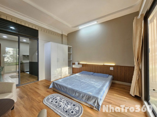 Căn hộ 1PN, ban công, tách bếp. Gần Đh Luật, Đh Nguyễn Tất Thành, cầu Ông Lãnh, cầu Calmette,...