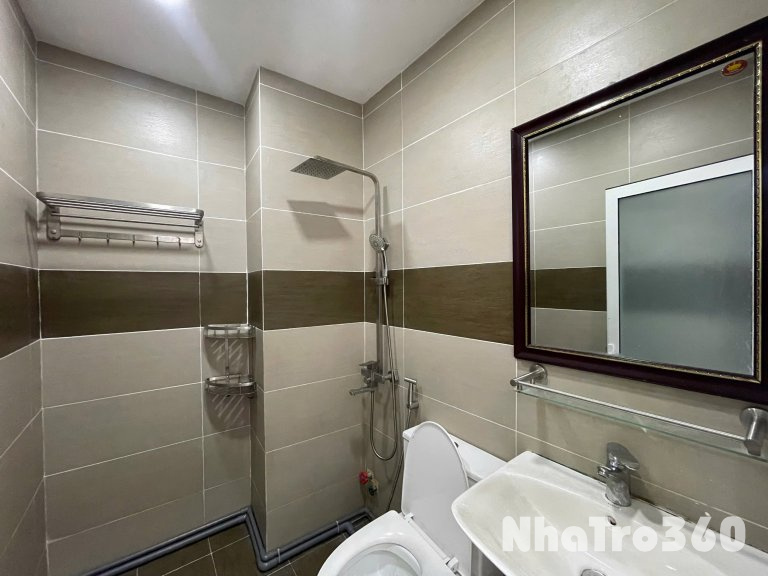 CHO THUÊ CĂN HỘ BAN CÔNG QUẬN 1 - TRẦN HƯNG ĐẠO - GẦN CẦU NGUYỄN VĂN CỪ