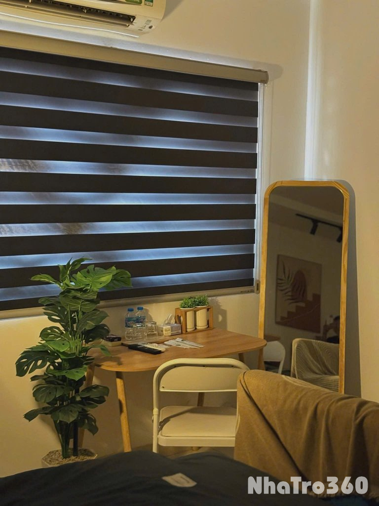 Cho thuê căn hộ Q10, đường Hoà Hưng, gần Công Viên Lê Thị Riêng, Go Miền Đông, Chợ Hoà Hưng