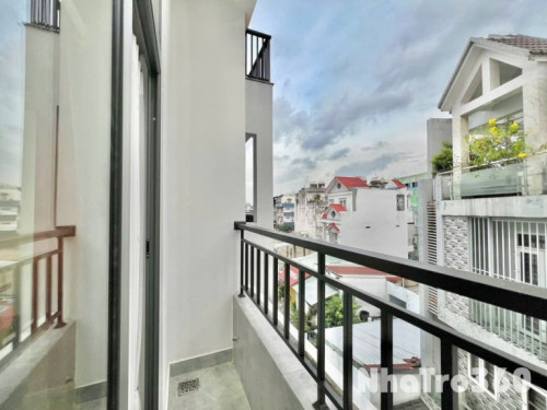 Cho thuê Duplex vừa khai trương có ban công thoáng