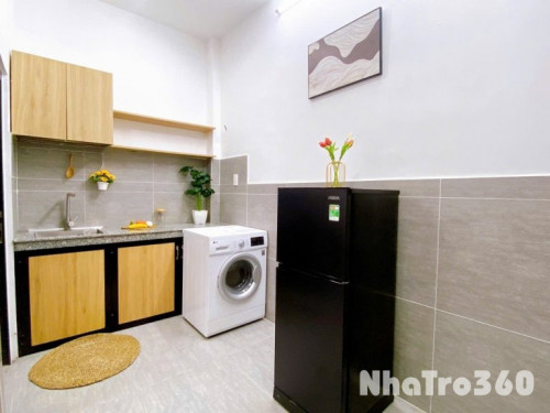 CĂN HỘ GÁC LỬNG CÓ CỬA SỔ MÁY GIẶT RIÊNG TÂN BÌNH