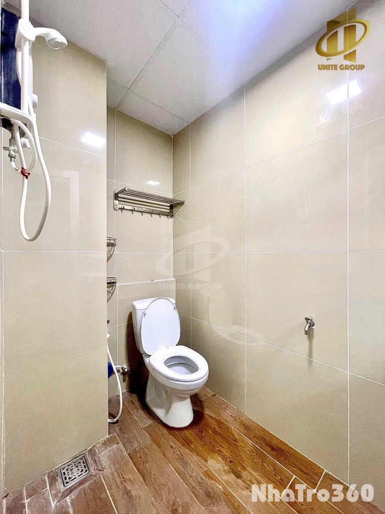 Cho thuê căn 1PN ban công Q4, gần cầu Kênh Tẻ, Đh Nguyễn Tất Thành, Đh Luật