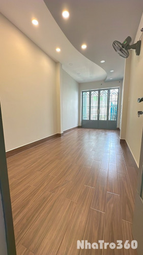 Cho Thuê Nhà 3 Phòng Ngủ, hẻm VF3, Q.Phú Nhuận