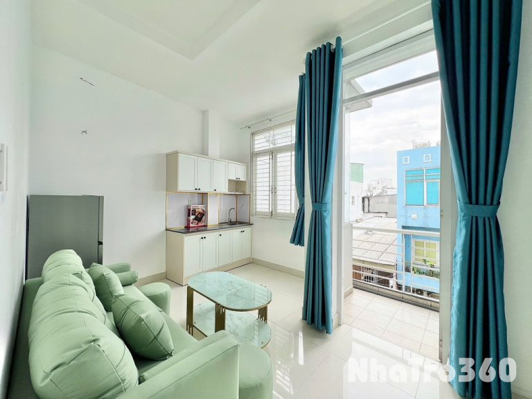 Cho thuê 2 phòng ngủ ban công 50m2 quận 8