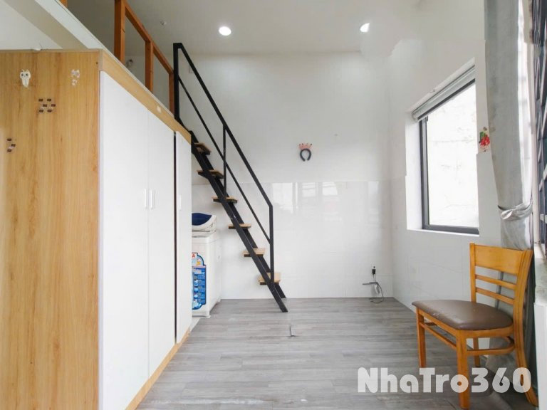 DUPLEX BAN CÔNG Ở TÂN BÌNH GẦN NHÀ GA T3