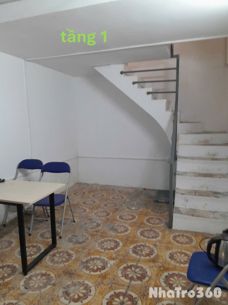 Cho thuê nhà ngõ 38 Đại Từ, 3 tầng x 22m2, 2 ngủ, 2 vệ sinh, 3.5 triệu