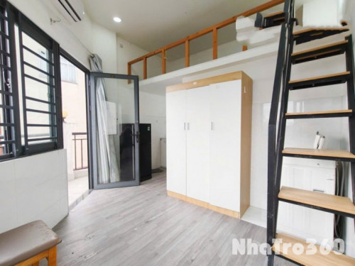 DUPLEX BAN CÔNG Ở TÂN BÌNH GẦN NHÀ GA T3