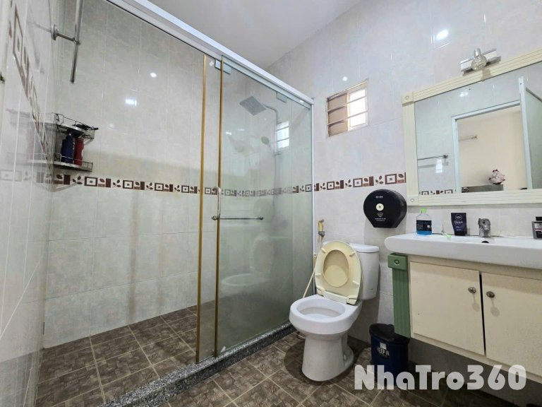 Cho thuê căn hộ dịch vụ Q1, gần chợ Thái Bình, Nowzone, Đh Sư Phạm, Đh KHTN, Đh Sài Gòn, ngã năm Cống Quỳnh,...