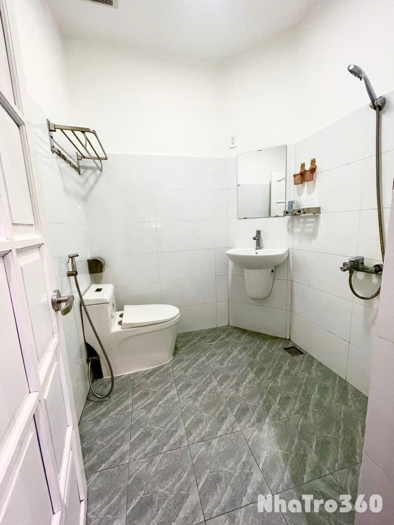 Căn hộ duplex hiện đại full nội thất gần sân bay