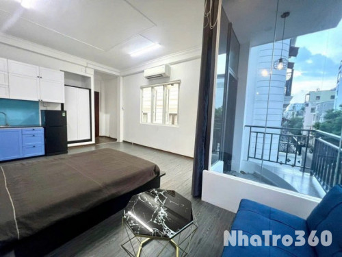Cho thuê căn hộ quận 1 ban công full nội thất