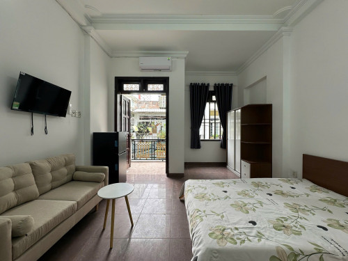 CHO THUÊ CĂN HỘ DỊCH VỤ QUẬN 10 - THÀNH THÁI - GẦN ĐH BÁCH KHOA, HUFLIT