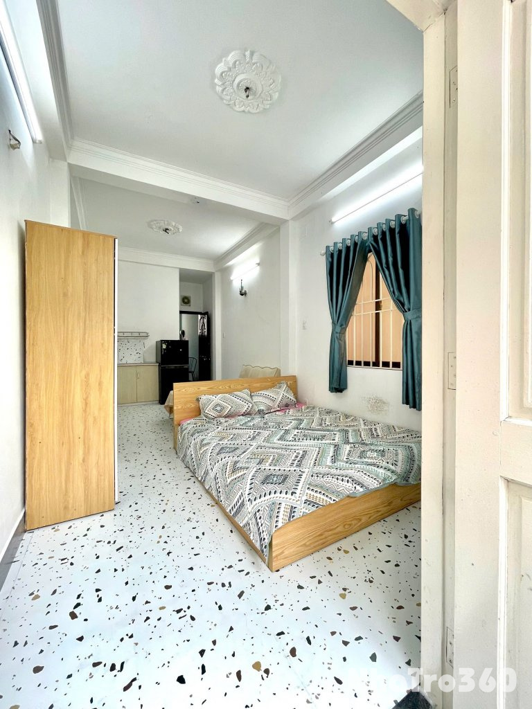 Cho thuê căn hộ ban công, Q3, Đường Đình Chiễu, gần ĐH Sài Gòn, Công Viên 23/9, chợ Hồ Thị Kỷ