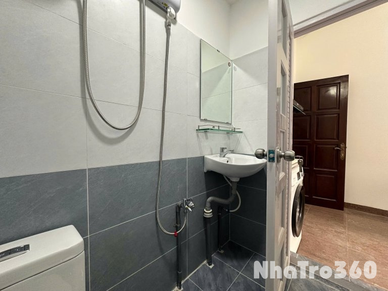 CHO THUÊ CĂN HỘ DỊCH VỤ QUẬN 10 - THÀNH THÁI - GẦN ĐH BÁCH KHOA, HUFLIT