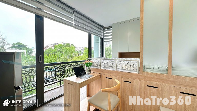 Cho thuê căn hộ ban công, Q10, đường Trần Thiện Chánh, gần Vạn Hạnh Mall, Việt Nam Quốc Tự, ĐH Y Khoa