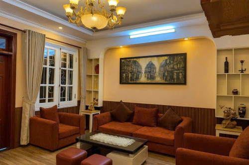 Cho thuê nhà nguyên căn 3 phòng ngủ đầy đủ nội thất đường ô tô Nguyễn Trung Trực phường 4 Đà Lạt giá 12 triệu