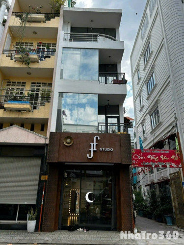 Studio ban công thoáng - gần chợ Tân Định, nhà thờ Tân Định, cviên Lê Văn Tám, cầu Bông,...