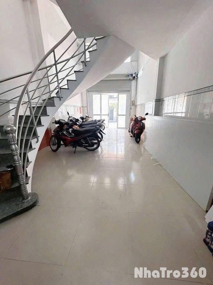 Phòng trời sinh viên