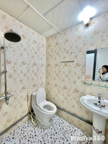 Cho thuê căn hộ tách bếp, Q4, Đường Tôn Thất Thuyết, gần ĐH Luật, ĐH Nguyễn Tất Thành, chợ Xóm Chiếu