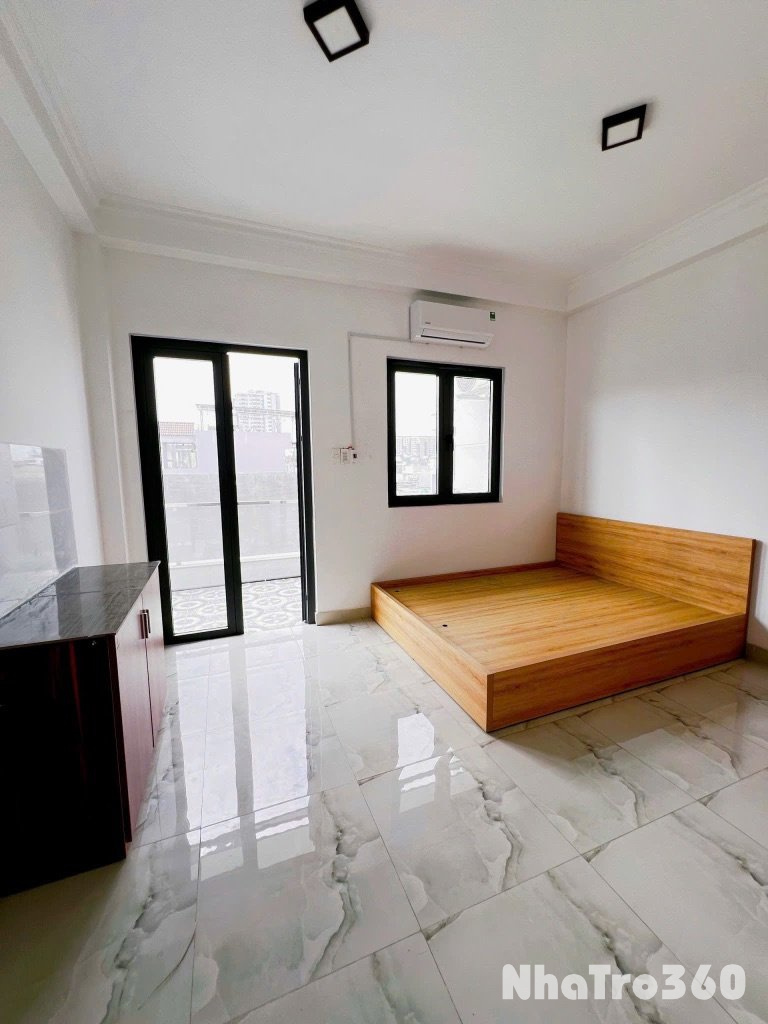 Studio ban công - giá rẻ - full nội thất