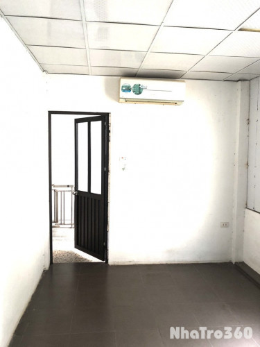 Cho thuê cả tầng 3 khép kín