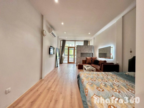 Cho thuê căn hộ tách bếp, Q10, đường Đào Duy Từ, gần ĐH Y Dược, Cầu Nguyễn Tri Phương, Vạn Hạnh Mall