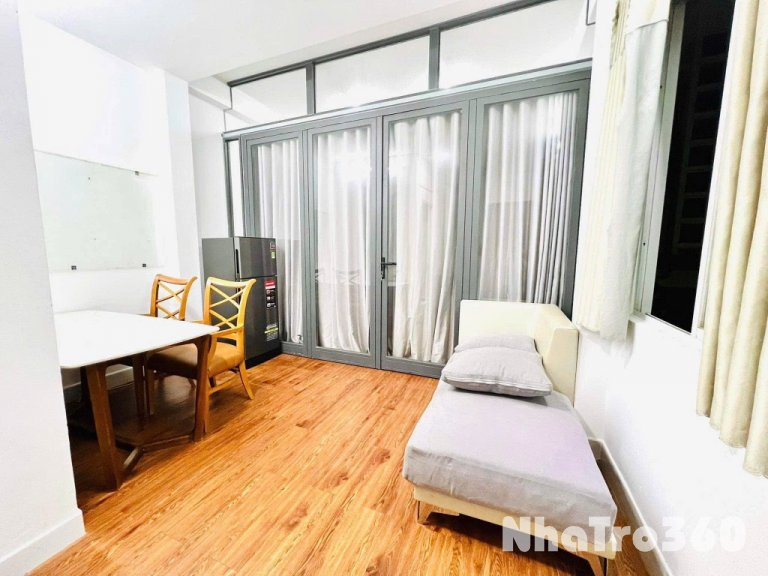 Cho thuê căn hộ full nội thất Q4, gần cầu Calmette