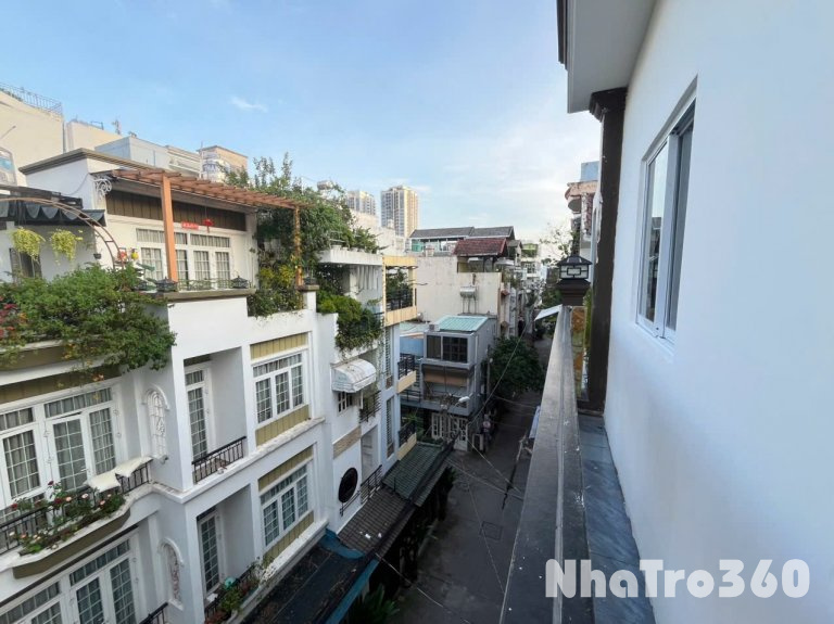 Cho thuê căn 1PN - ban công - máy giặt riêng, gần Vạn Hạnh Mall, cầu vượt 3/2, Đh Bách Khoa, Đh Huflit,...