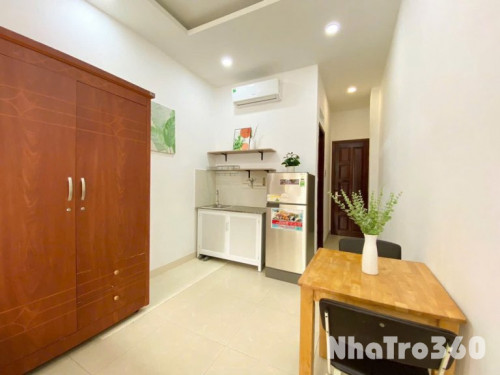 Cho thuê studio full nội thất Q3, gần Đh UEH,..