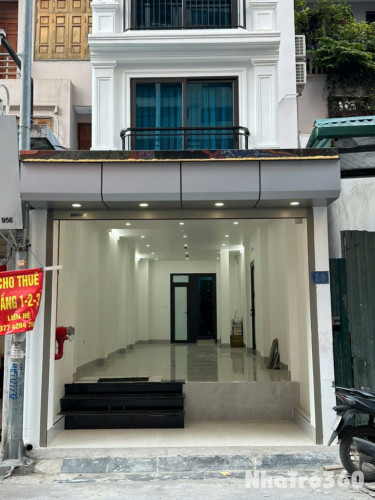 CHO THUÊ NHÀ 3 TẦNG – PHÙ HỢP LÀM VĂN PHÒNG / KINH DOANH SẠCH SẼ