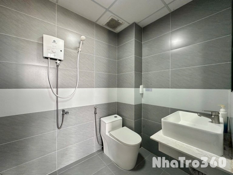 Cho thuê căn hộ Q3 ĐH Sài Gòn, ĐH Mở TPHCM