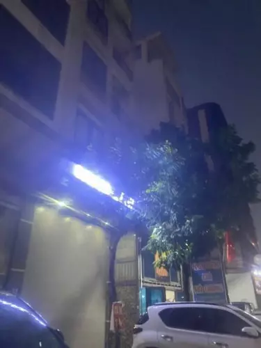 CHÍNH CHỦ CHO THUÊ NHÀ NGUYÊN CĂN - VỊ TRÍ VÀNG TẠI HÀ NỘI