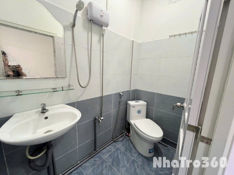 Cho thuê căn 1PN - ban công - máy giặt riêng, gần Vạn Hạnh Mall, cầu vượt 3/2, Đh Bách Khoa, Đh Huflit,...