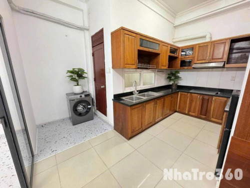 2 Phòng Ngủ ngay ngã tư hàng xanh