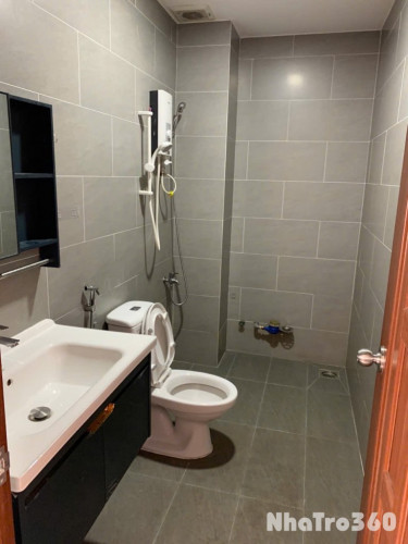 Cho thuê căn hộ ban công, Q8, Đường Dương Bá Trạc, gần cầu Nguyễn Văn Cừ, cầu Chữ Y, Công Viên Dạ Nam