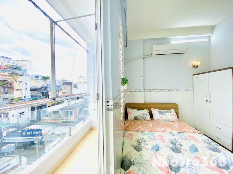 CHO THUÊ CĂN HỘ BAN CÔNG, TÁCH BẾP QUẬN 1 - MÃ LỘ - GẦN CHỢ TÂN ĐỊNH, CÔNG VIÊN LÊ VĂN TÁM